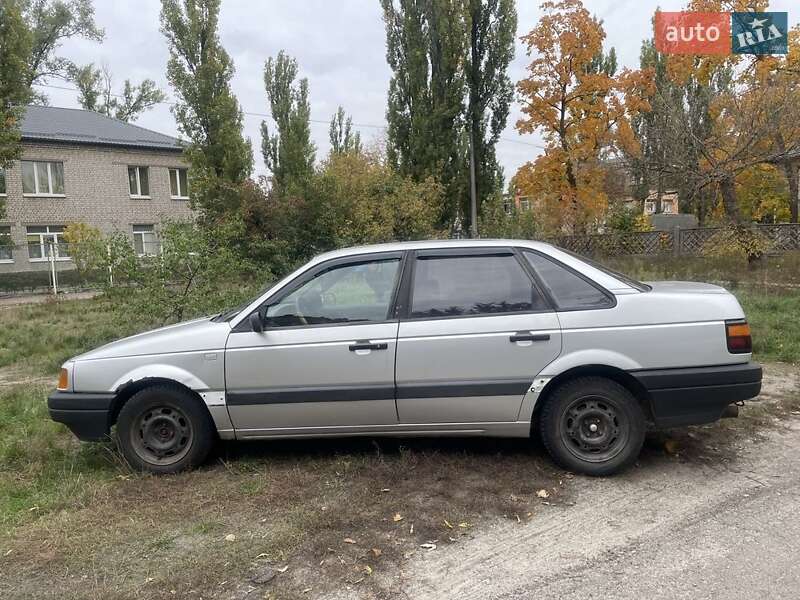 Седан Volkswagen Passat 1989 в Киеве фото 14 Седан Volkswagen Passat 1989 в Киеве