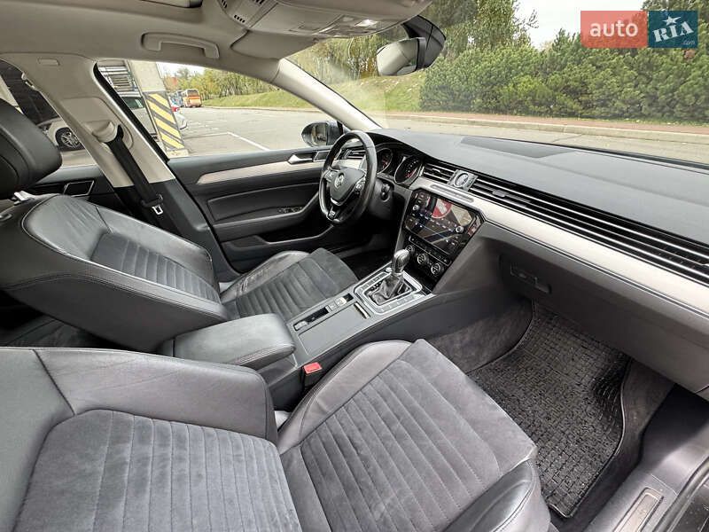 Универсал Volkswagen Passat 2018 в Киеве фото 41 Универсал Volkswagen Passat 2018 в Киеве