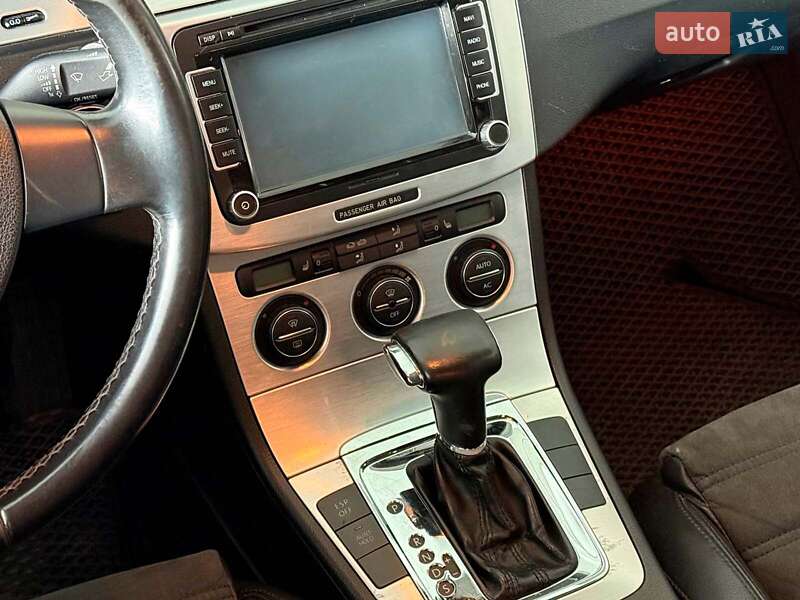 Седан Volkswagen Passat 2008 в Одессе