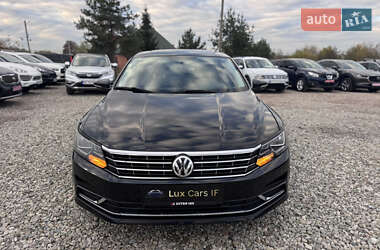 Седан Volkswagen Passat 2017 в 