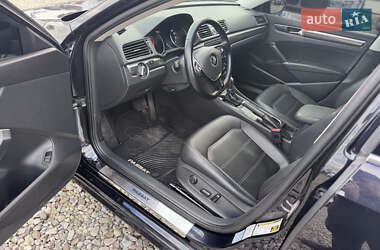 Седан Volkswagen Passat 2017 в 