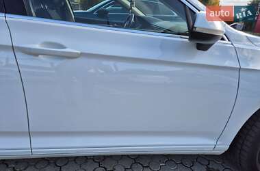 Универсал Volkswagen Passat 2015 в 