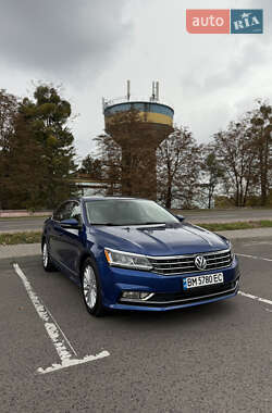 Седан Volkswagen Passat 2017 в Ровно