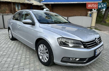 Седан Volkswagen Passat 2011 в Коломые