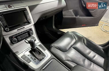 Универсал Volkswagen Passat 2010 в 