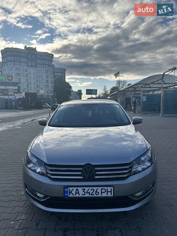 Volkswagen Passat 2013 Volkswagen Passat 2013