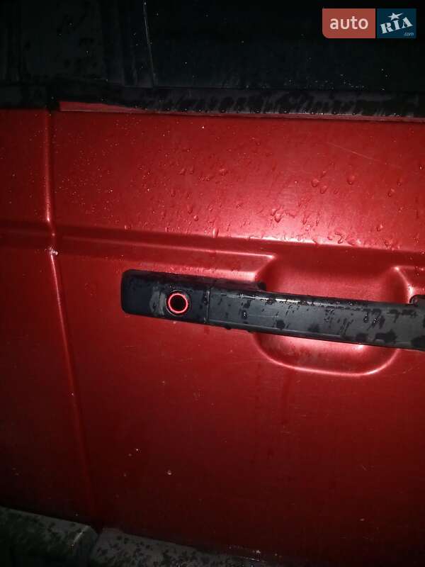 Седан Volkswagen Passat 1988 в Чернобае фото 12 Седан Volkswagen Passat 1988 в Чернобае