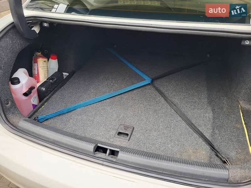 Седан Volkswagen Passat 2012 в Одесі фото 6 Седан Volkswagen Passat 2012 в Одесі