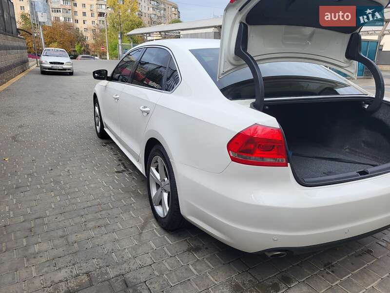 Седан Volkswagen Passat 2012 в Одесі фото 16 Седан Volkswagen Passat 2012 в Одесі
