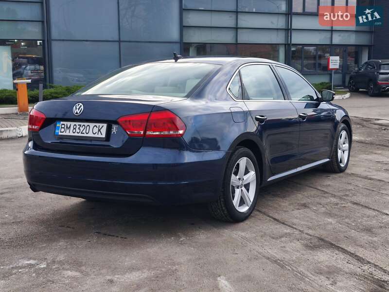 Седан Volkswagen Passat 2015 в Києві