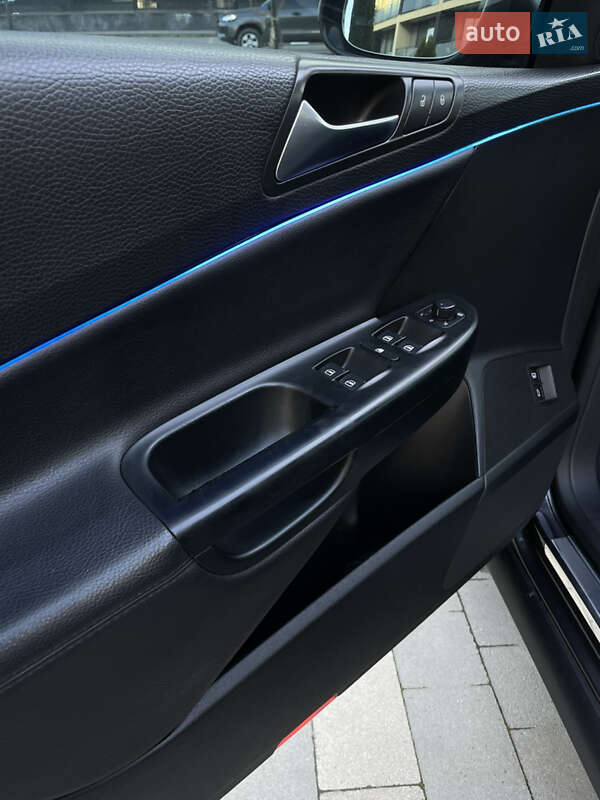 Седан Volkswagen Passat 2008 в Ужгороде