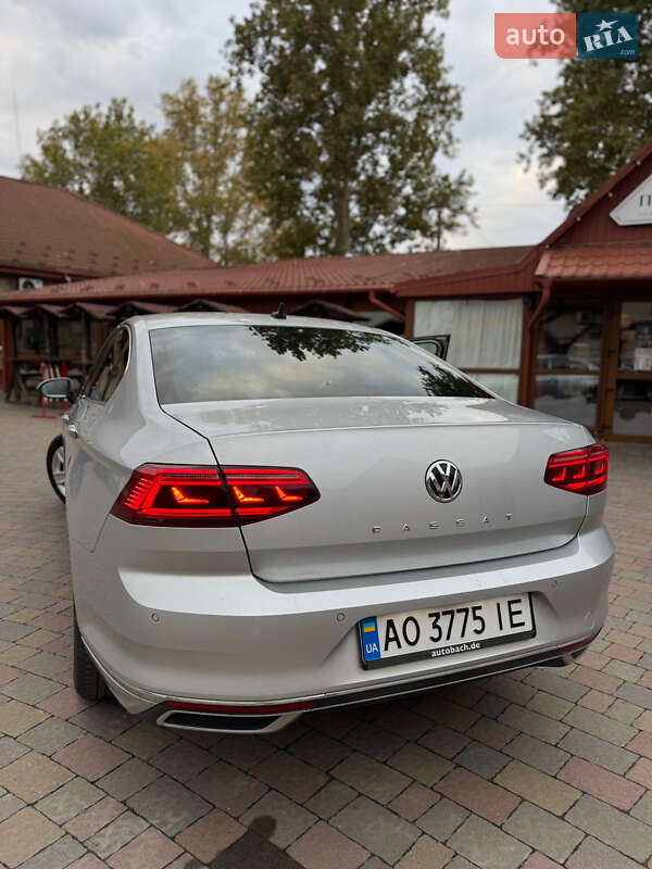 Седан Volkswagen Passat 2020 в Мукачево фото 10 Седан Volkswagen Passat 2020 в Мукачево
