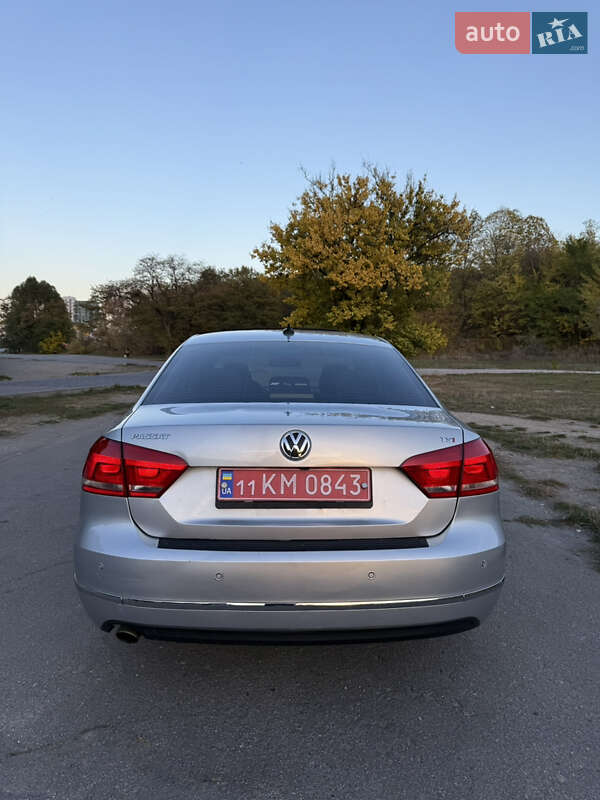 Седан Volkswagen Passat 2015 в Дніпрі фото 14 Седан Volkswagen Passat 2015 в Дніпрі
