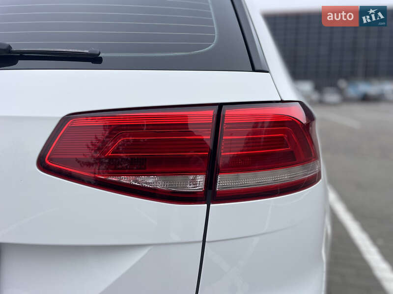 Універсал Volkswagen Passat 2015 в Луцьку фото 11 Універсал Volkswagen Passat 2015 в Луцьку