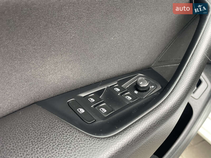 Універсал Volkswagen Passat 2015 в Луцьку фото 28 Універсал Volkswagen Passat 2015 в Луцьку