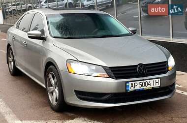 Седан Volkswagen Passat 2013 в Киеве