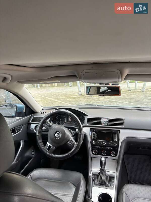 Седан Volkswagen Passat 2013 в Львове фото 24 Седан Volkswagen Passat 2013 в Львове