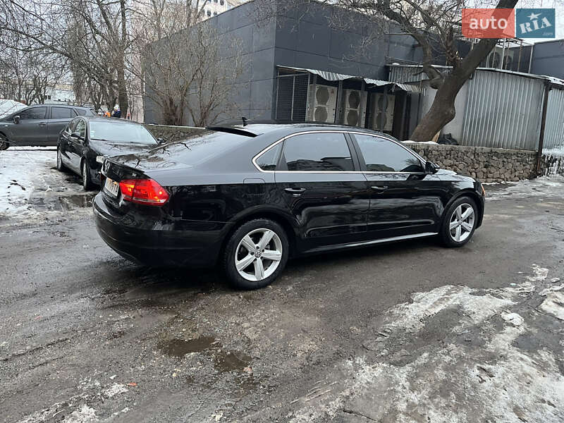 Седан Volkswagen Passat 2012 в Киеве фото 2 Седан Volkswagen Passat 2012 в Киеве