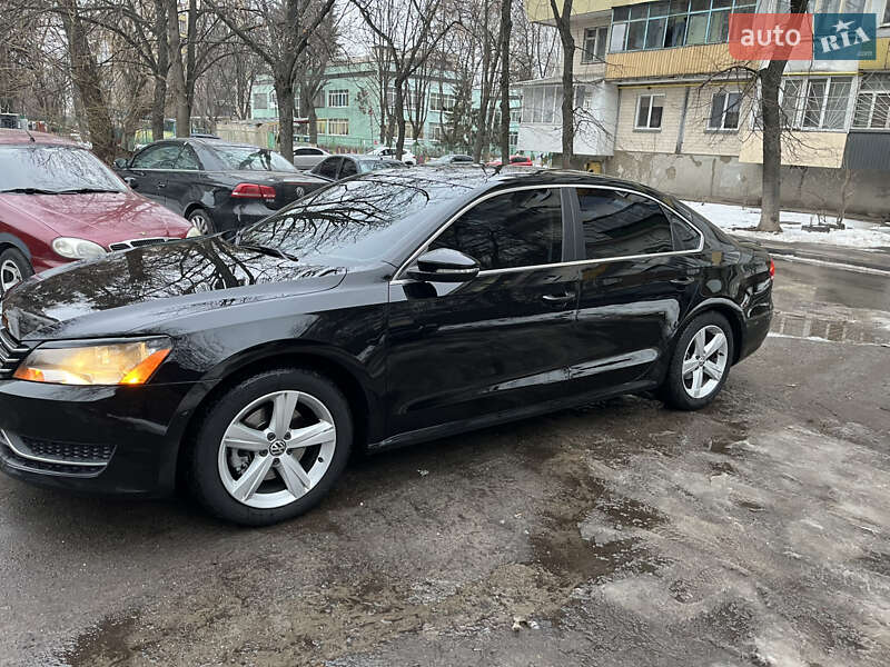 Седан Volkswagen Passat 2012 в Киеве фото 3 Седан Volkswagen Passat 2012 в Киеве