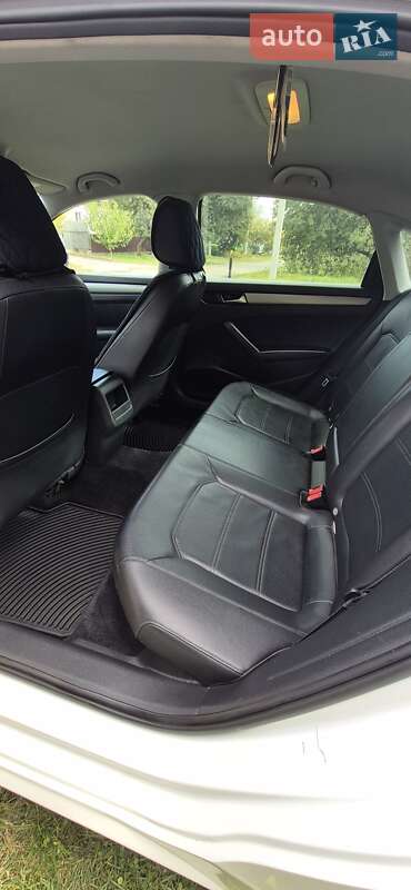 Седан Volkswagen Passat 2013 в Павлыше фото 13 Седан Volkswagen Passat 2013 в Павлыше