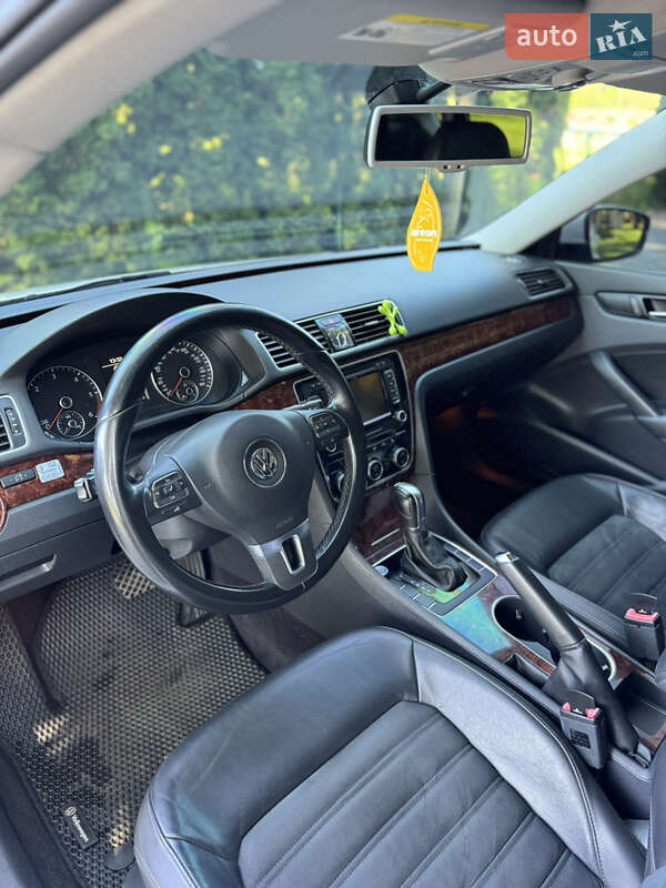 Седан Volkswagen Passat 2012 в Шепетівці фото 34 Седан Volkswagen Passat 2012 в Шепетівці