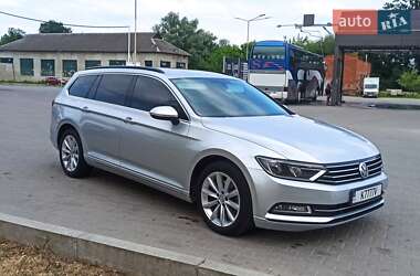 Универсал Volkswagen Passat 2016 в 