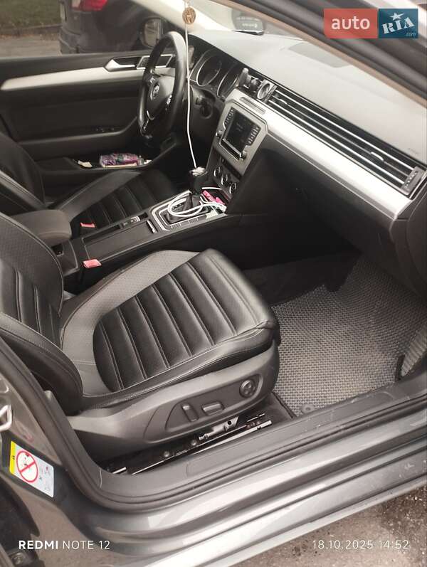 Универсал Volkswagen Passat 2017 в Казатине фото 26 Универсал Volkswagen Passat 2017 в Казатине