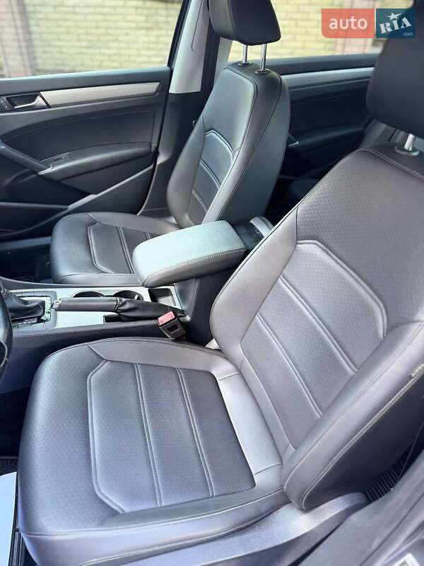 Седан Volkswagen Passat 2020 в Тернополе фото 5 Седан Volkswagen Passat 2020 в Тернополе