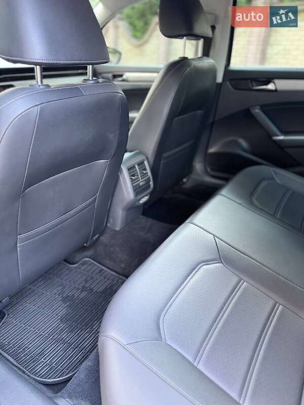 Седан Volkswagen Passat 2020 в Тернополе фото 8 Седан Volkswagen Passat 2020 в Тернополе