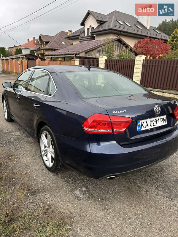 Седан Volkswagen Passat 2015 в Киеве