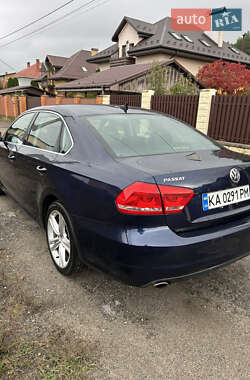 Седан Volkswagen Passat 2015 в 