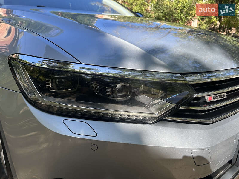 Универсал Volkswagen Passat 2017 в Николаеве