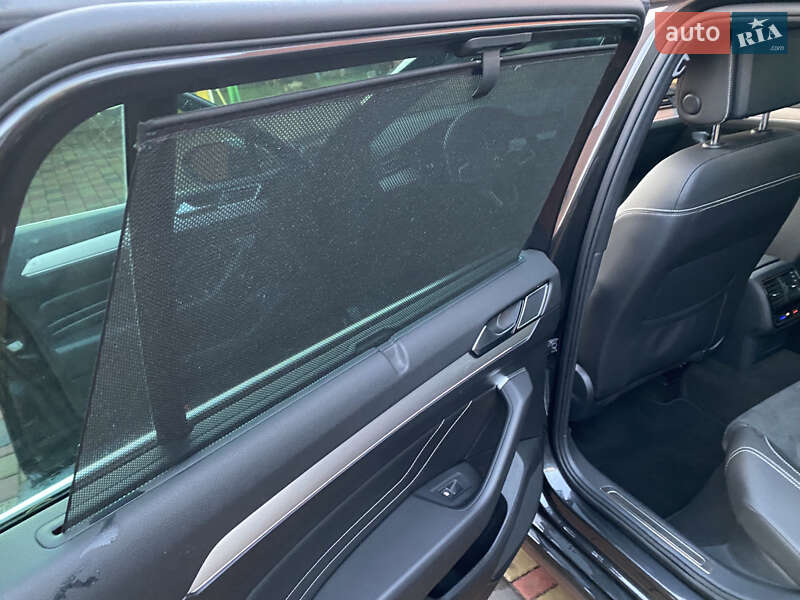 Универсал Volkswagen Passat 2021 в Луцке