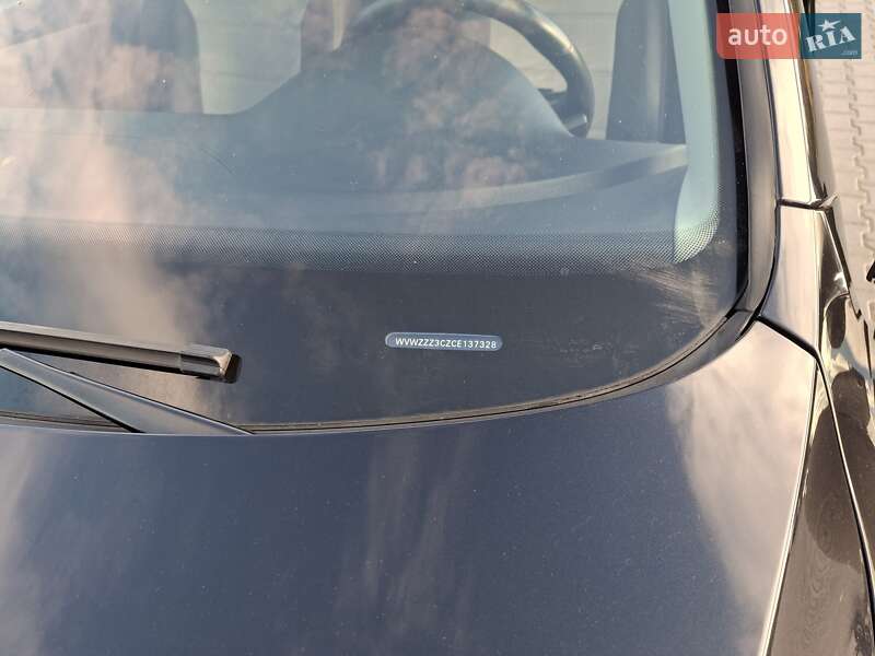 Универсал Volkswagen Passat 2012 в Тернополе