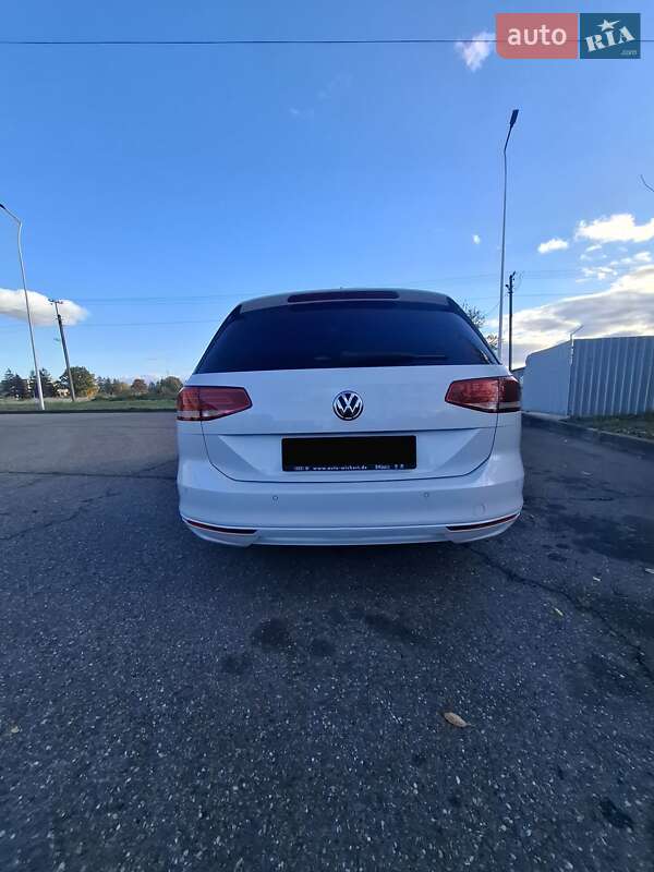 Универсал Volkswagen Passat 2019 в Виноградове фото 5 Универсал Volkswagen Passat 2019 в Виноградове