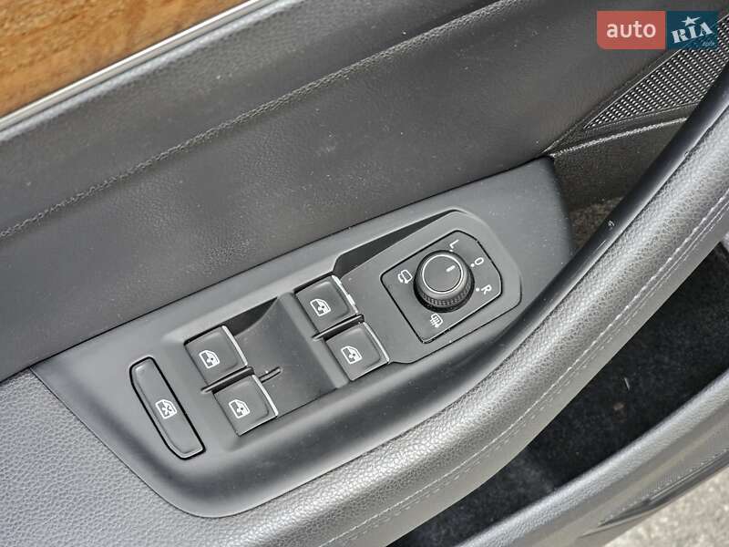 Седан Volkswagen Passat 2017 в Киеве фото 18 Седан Volkswagen Passat 2017 в Киеве