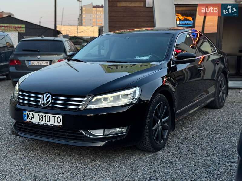 Седан Volkswagen Passat 2015 в Івано-Франківську