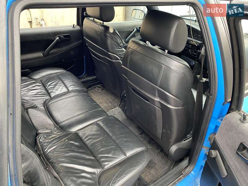 Универсал Volkswagen Passat 1991 в Вишневом фото 3 Универсал Volkswagen Passat 1991 в Вишневом