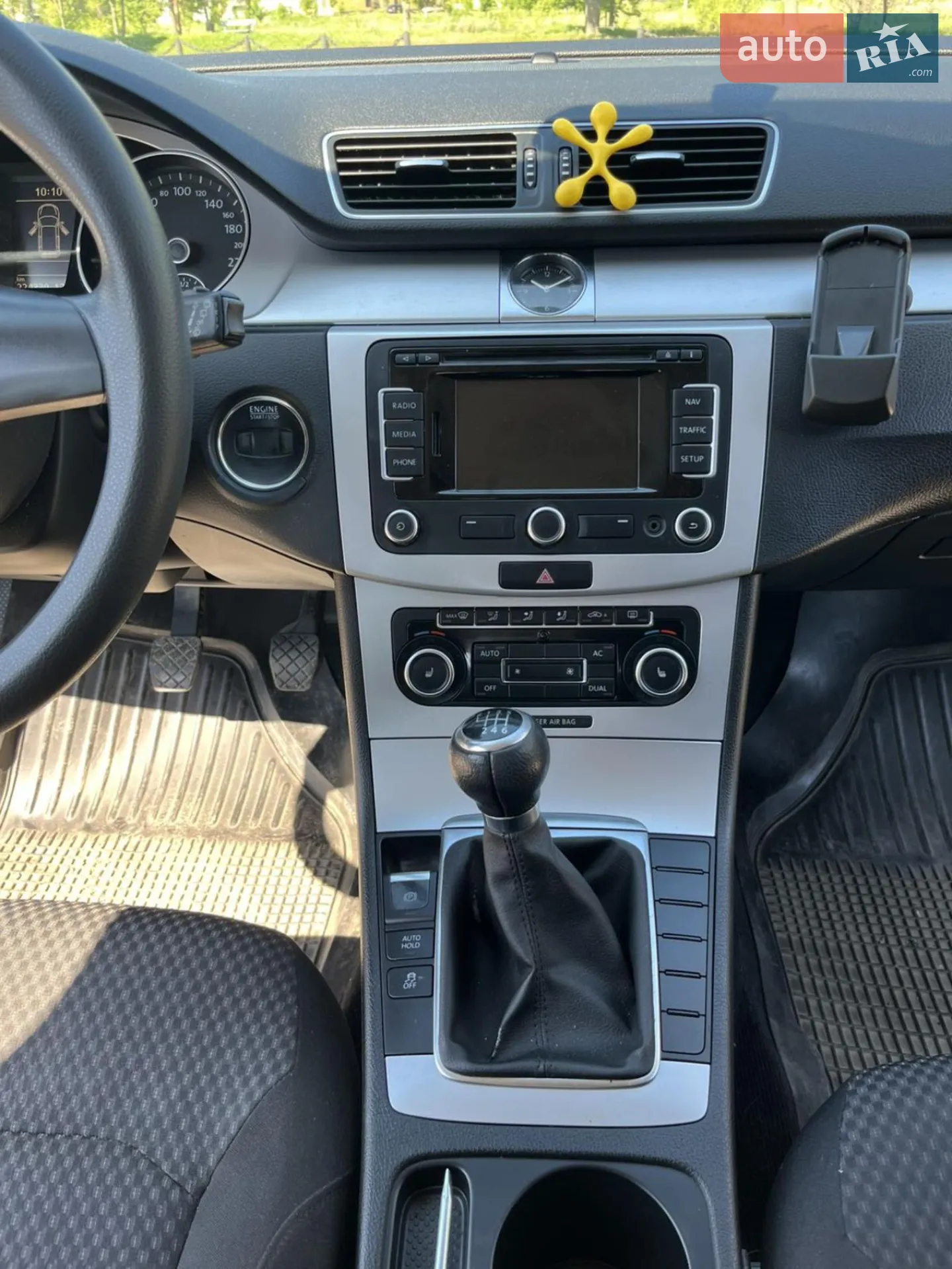 2010 Volkswagen Passat - мініатюра 30