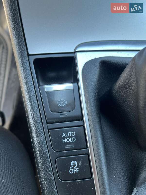 Універсал Volkswagen Passat 2010 в Полтаві фото 34 Універсал Volkswagen Passat 2010 в Полтаві