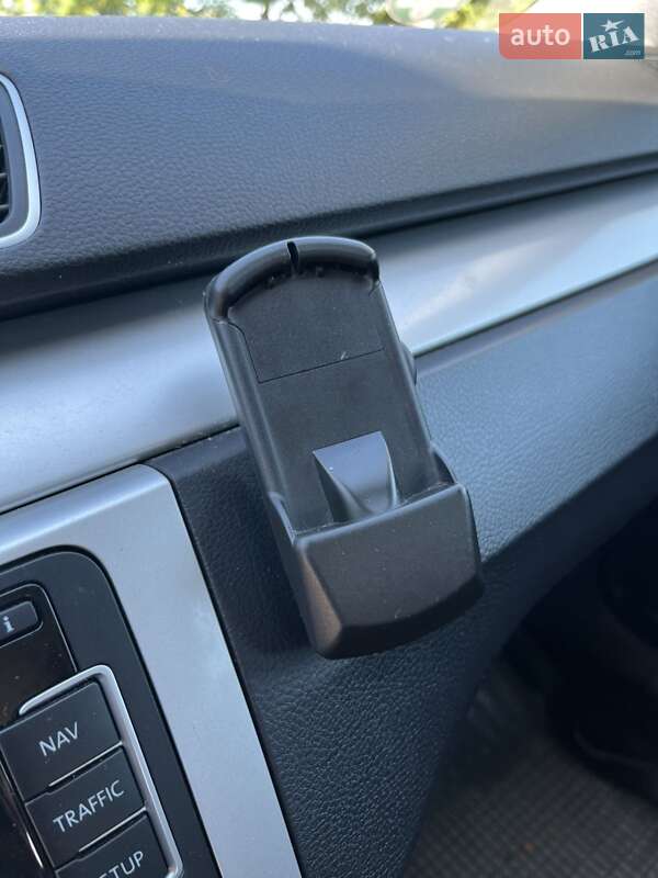 Універсал Volkswagen Passat 2010 в Полтаві фото 43 Універсал Volkswagen Passat 2010 в Полтаві