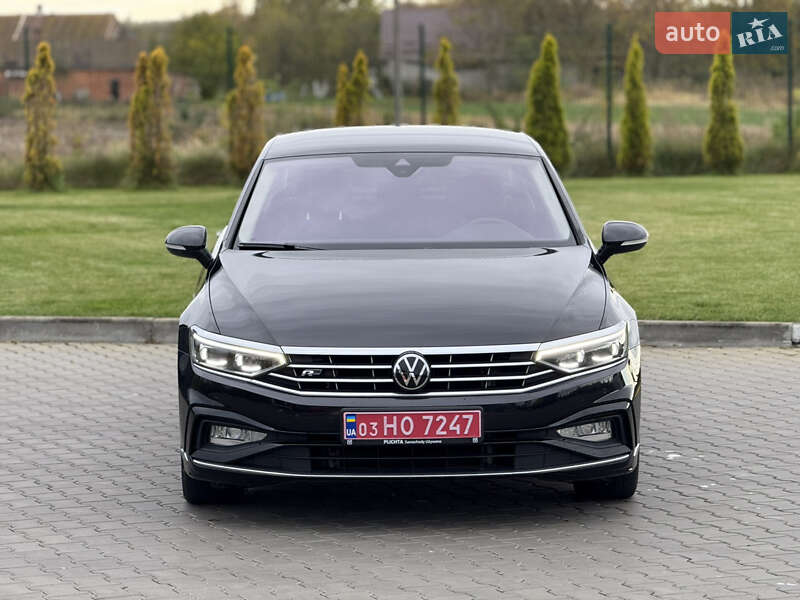 Седан Volkswagen Passat 2022 в Луцьку фото 13 Седан Volkswagen Passat 2022 в Луцьку