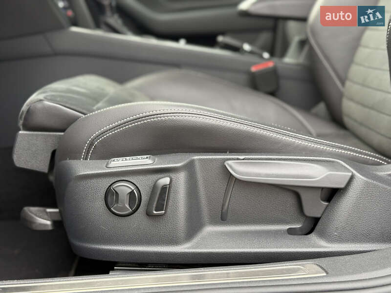Седан Volkswagen Passat 2022 в Луцьку фото 82 Седан Volkswagen Passat 2022 в Луцьку