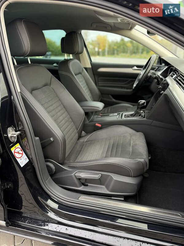 Седан Volkswagen Passat 2022 в Луцьку фото 91 Седан Volkswagen Passat 2022 в Луцьку