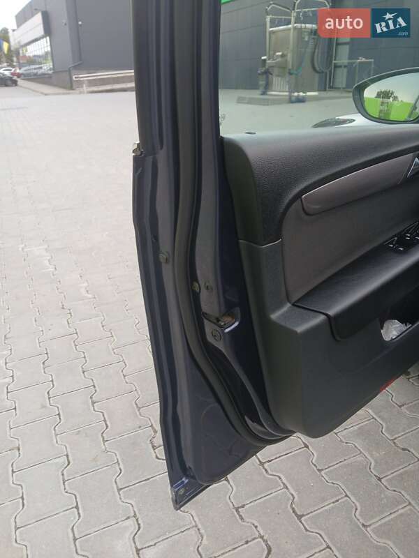 Универсал Volkswagen Passat 2011 в Тернополе фото 4 Универсал Volkswagen Passat 2011 в Тернополе