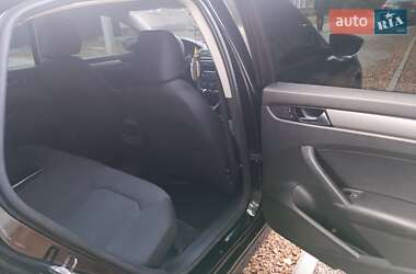 Седан Volkswagen Passat 2012 в 
