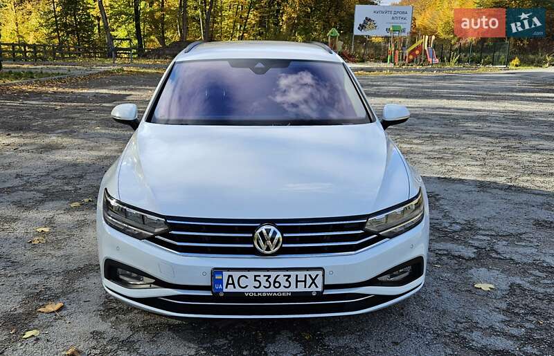 Универсал Volkswagen Passat 2020 в Бережанах