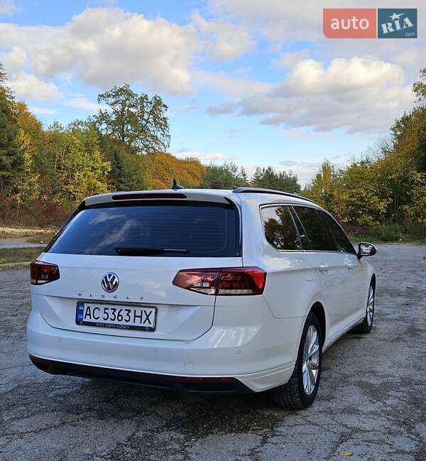 Универсал Volkswagen Passat 2020 в Бережанах