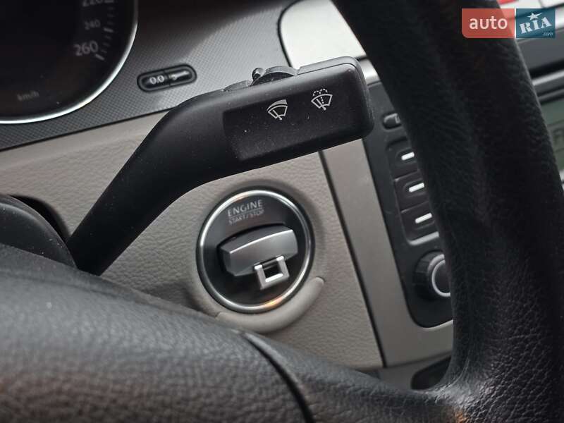 Седан Volkswagen Passat 2005 в Тернополі
