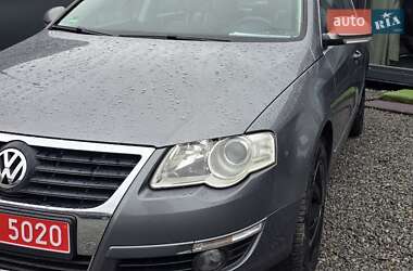 Седан Volkswagen Passat 2005 в 
